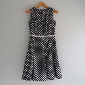 Karl Lagerfeld Women's Sleeveless A-line Dress Black Polka Dot | Size 2